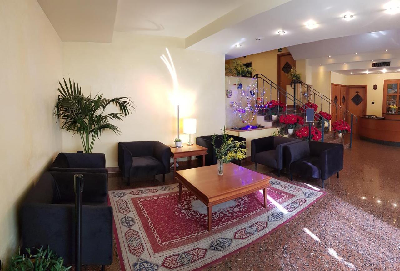 Savant Hotel Lamezia Terme Exterior photo